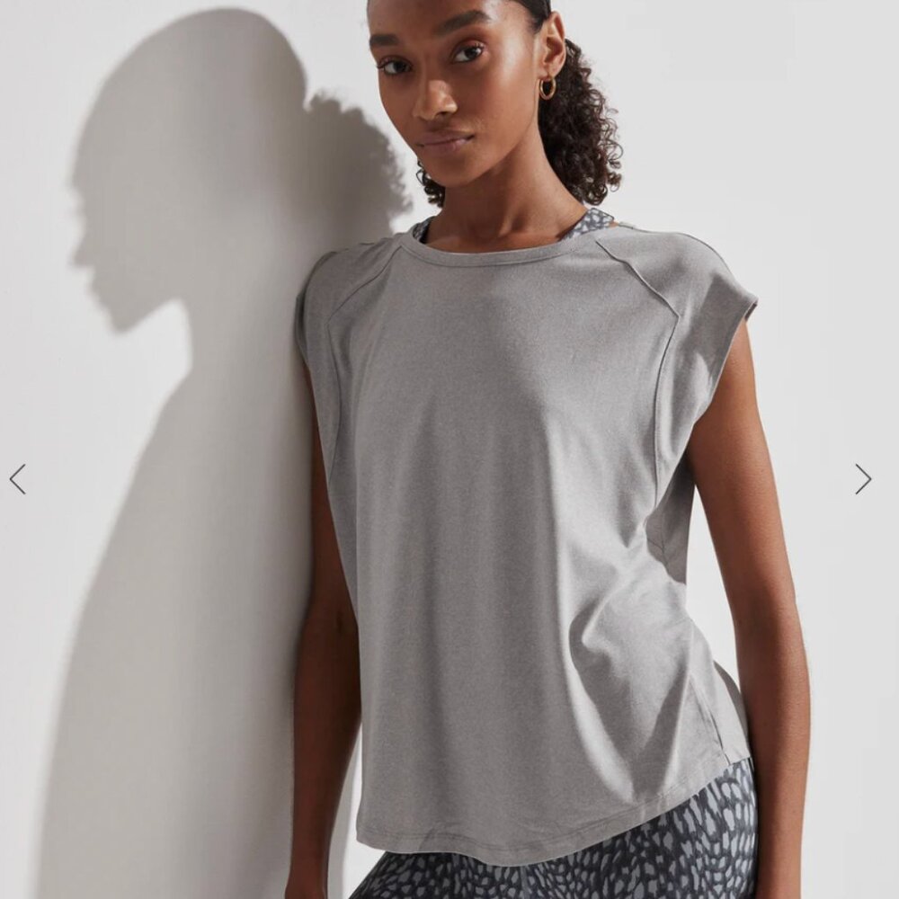 Varley Rosario T Shirt Size Small